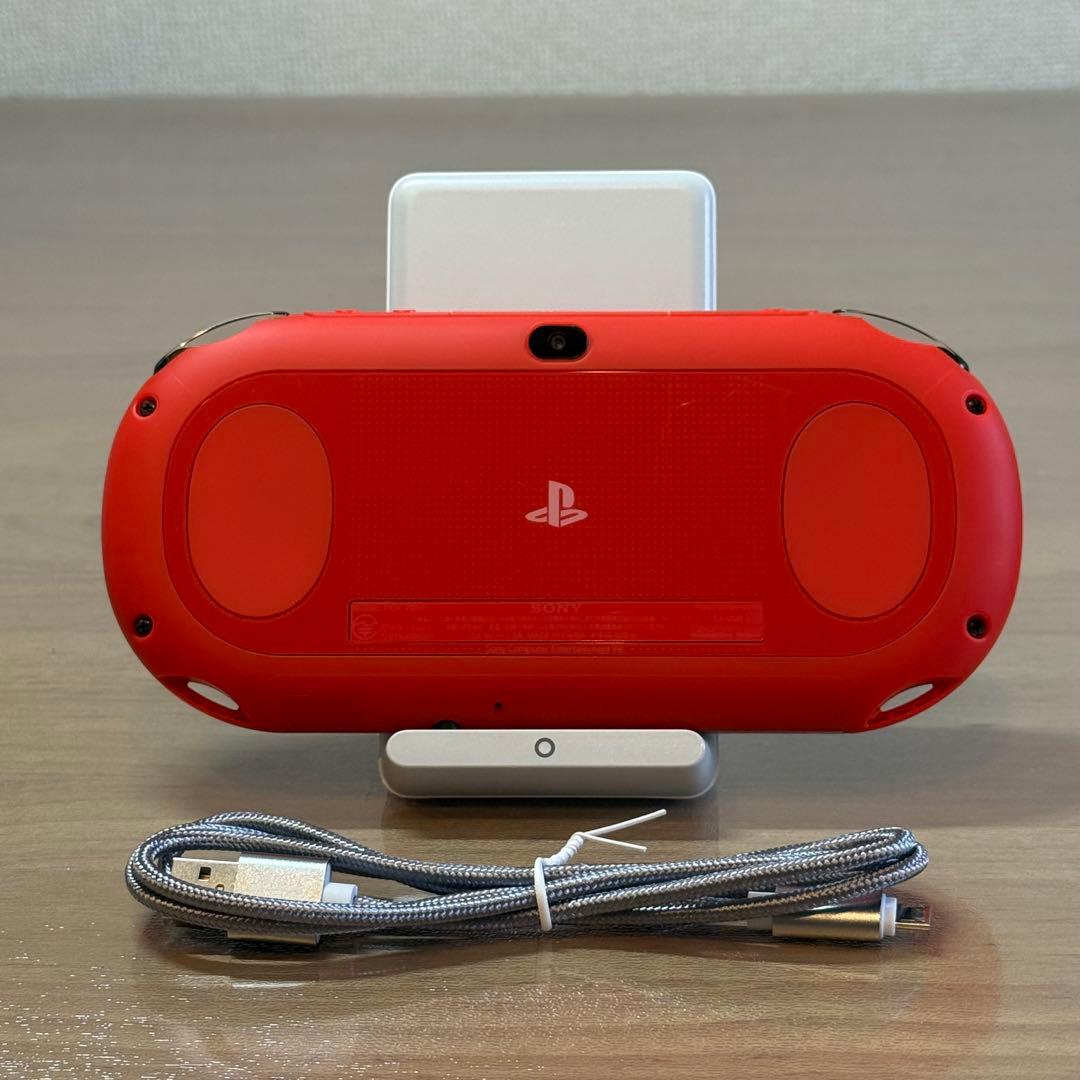 5-258 PSVITA PCH-2000 レッド/ブラック