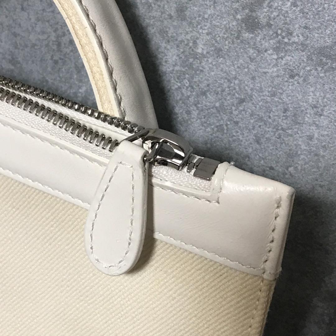 BALENCIAGA ハンドバッグ 339933 ネイビーカバス ポーチ付き