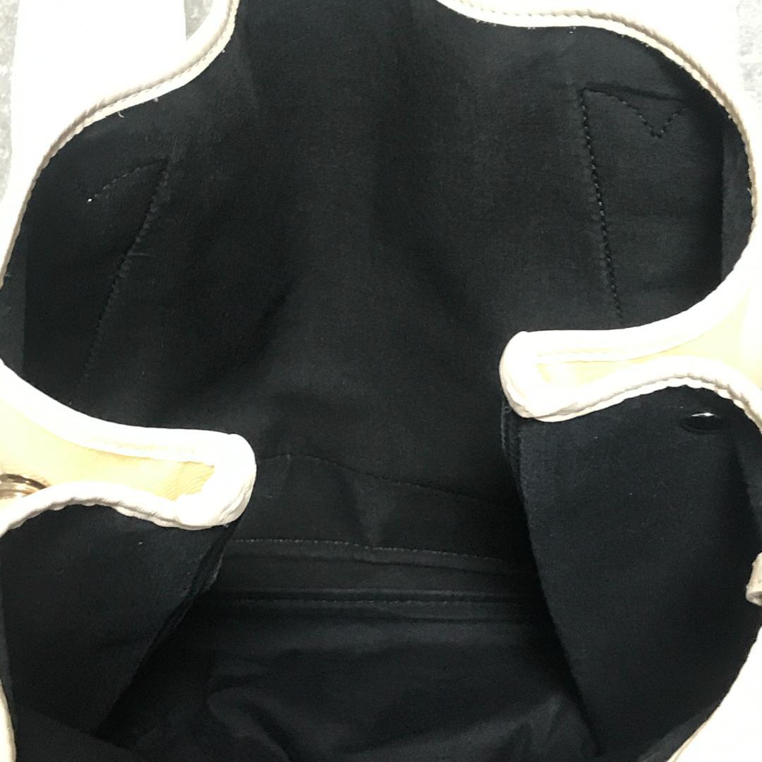 BALENCIAGA ハンドバッグ 339933 ネイビーカバス ポーチ付き