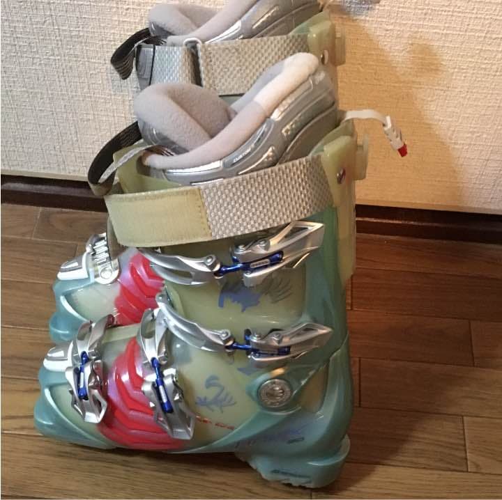 値下げ中 ATOMIC スキーブーツ