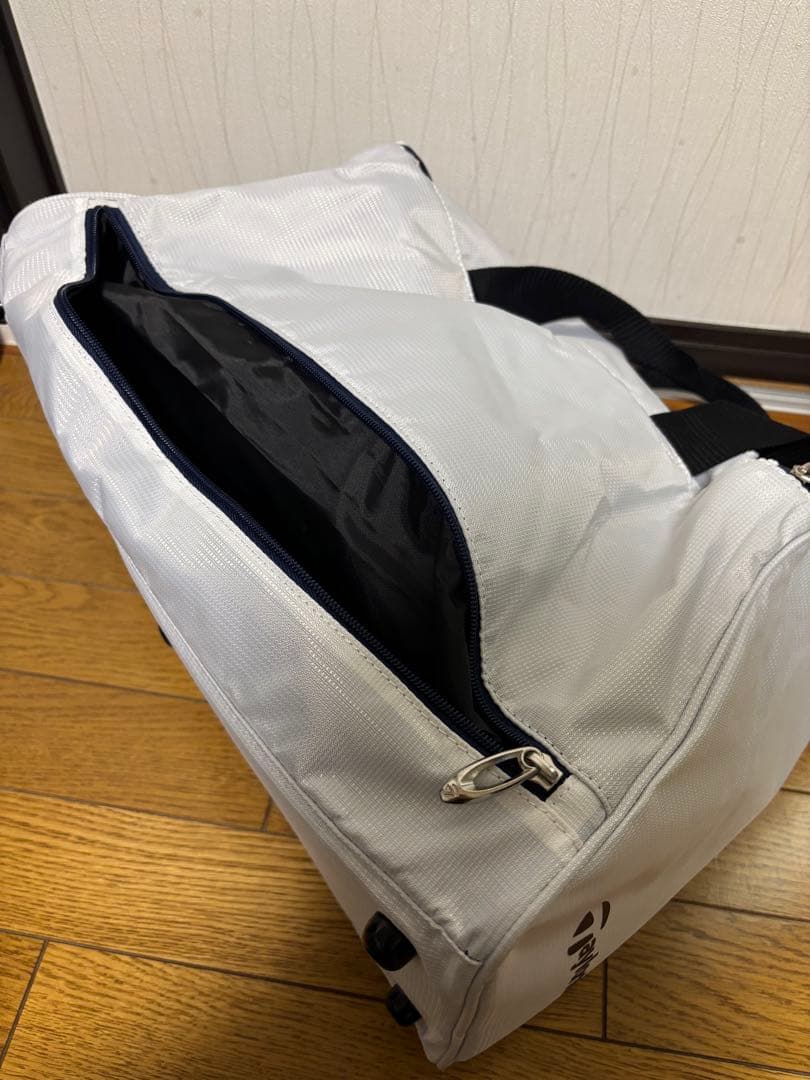 【美品】TaylorMade テーラーメイド ボストンバッグ シューズ収納付き