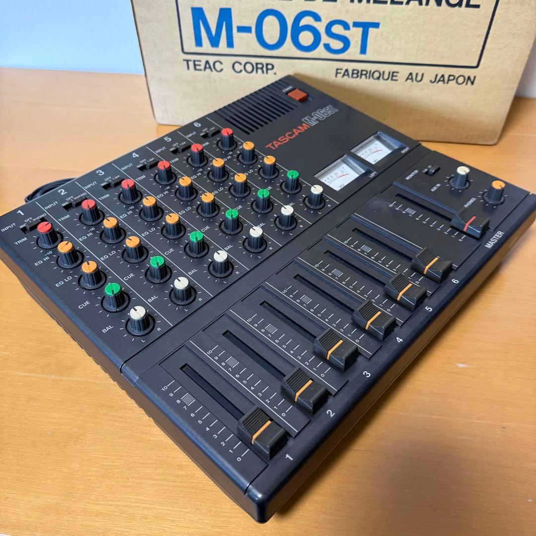 TASCAM M-06ST アナログミキサー