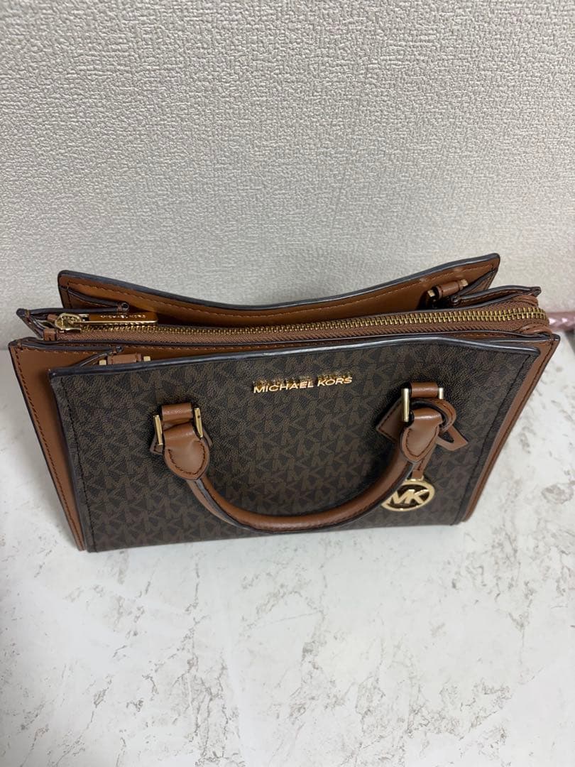 MICHAEL KORS バッグ　ブラウン　マイケルコース
