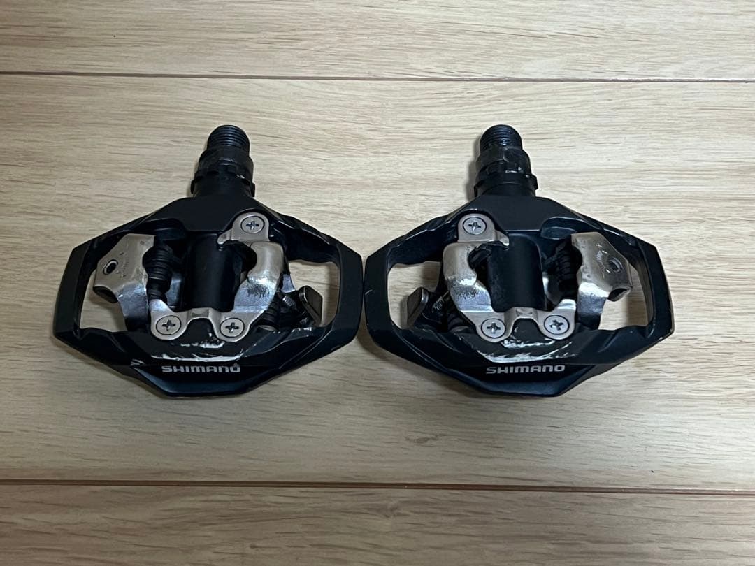 SHIMANO ビンディングシューズ　SPDペダル　クリートセット