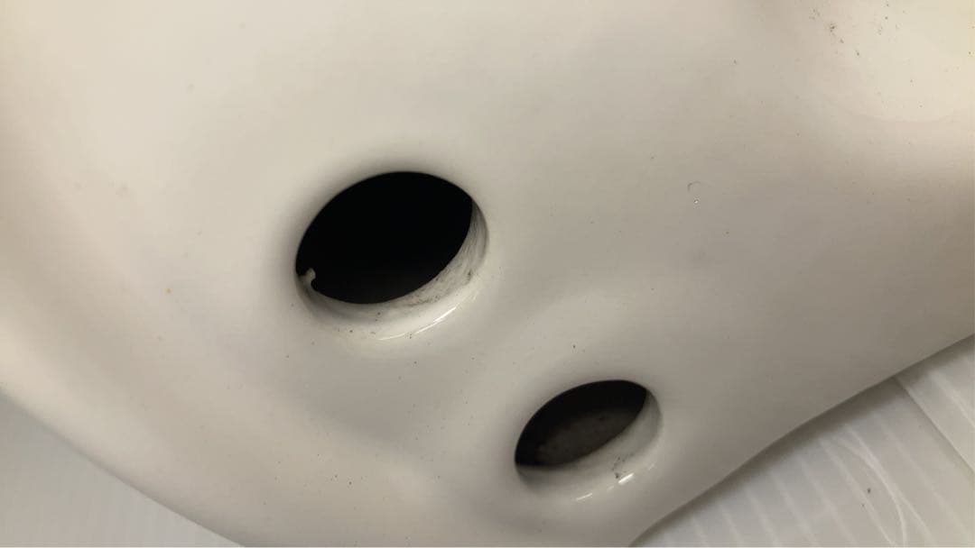 TOTO 壁掛洗面器　L90DR #SC1 パステルアイボリー　中古　傷あり