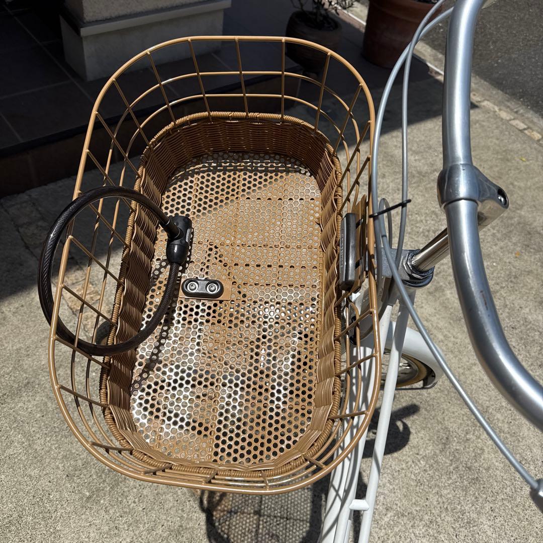 ブリヂストン　自転車　カジュナ　ピュアホワイト