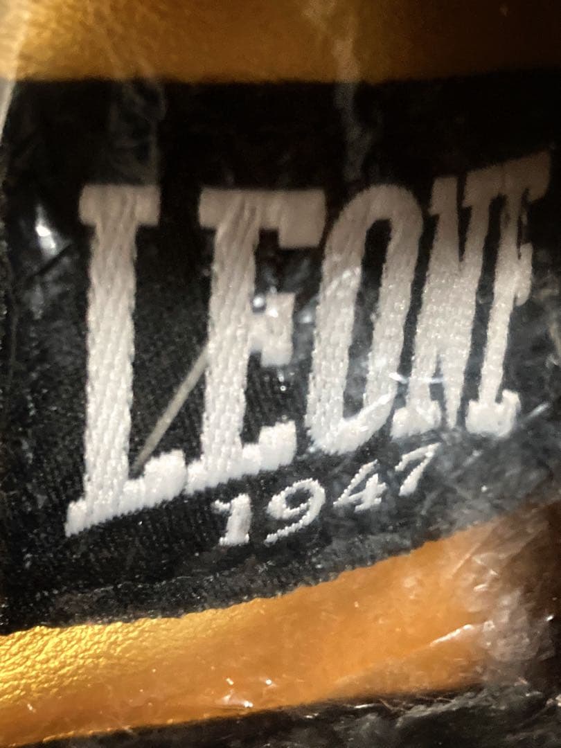 ボクシング BELLATOR MMA 300 OFFICIAL GLOVE GOLD