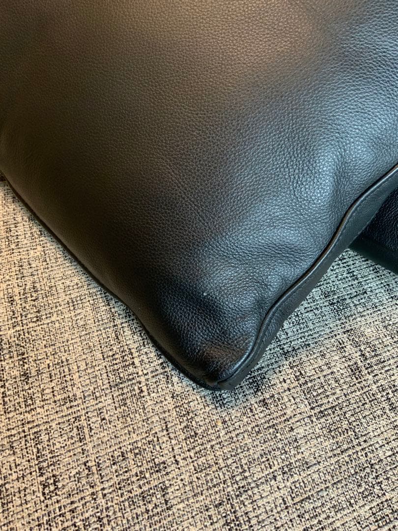 フクラ 黒 レザー クッション3個セット