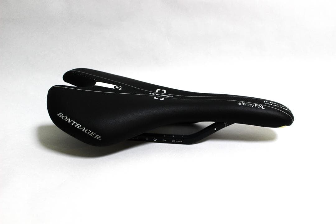BONTRAGER affinity RXL サドル カーボン BLK