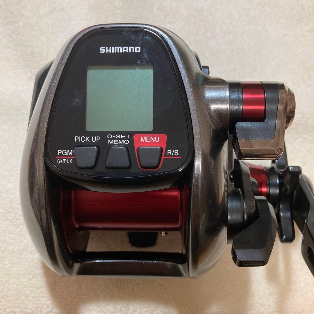 【新品・未使用品】 シマノ　18PLAYS3000XP