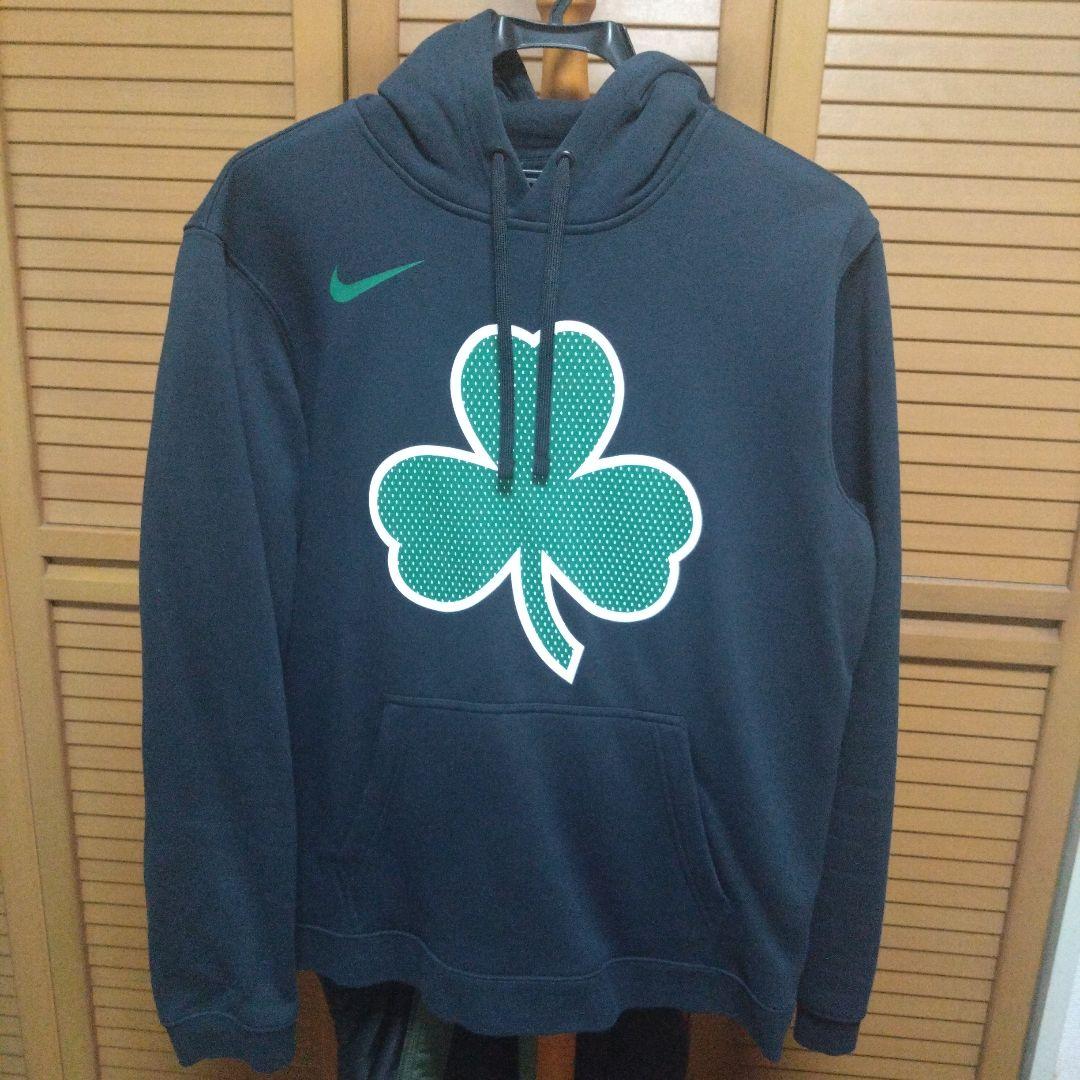 Nike NBAセルティックス フード付きウェア