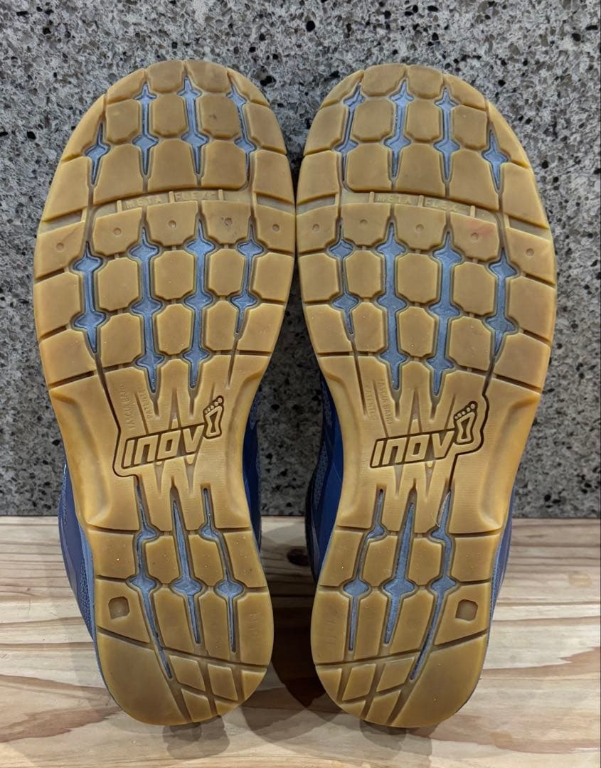 inov-8 f-lite 235 inov8 トレーニング　イノヴェイト