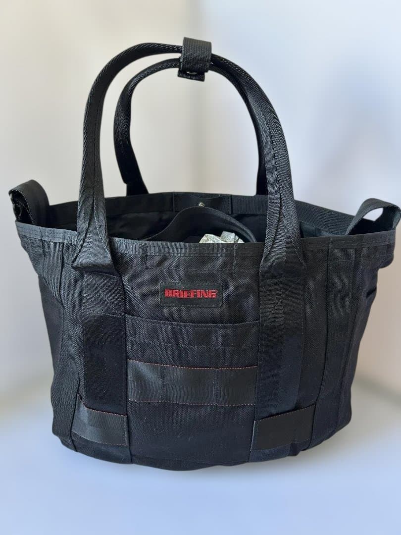 美品 BRIEFING 2WAYトート ブラック A4収納 長さ調節ショルダー付