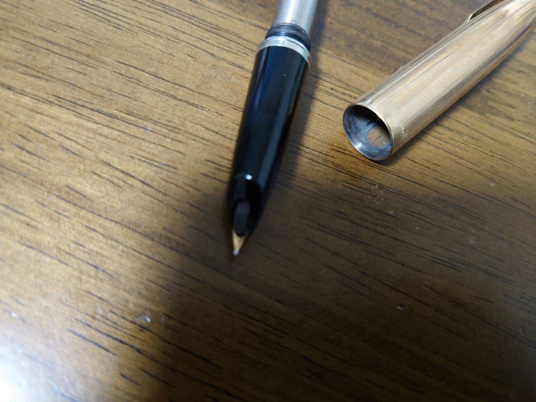 G*h様 【ヴィンテージ】PARKER 51 万年筆　金張り　イギリス製　ジャン