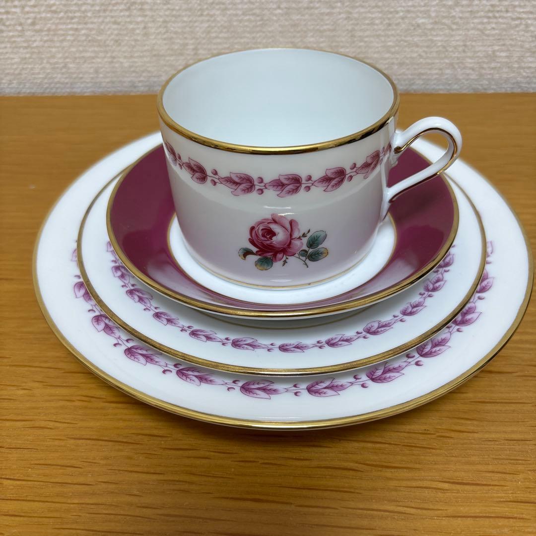 リチャードジノリ　カメリア　ティーC/S 、ケーキ&デザートプレート　カルテット