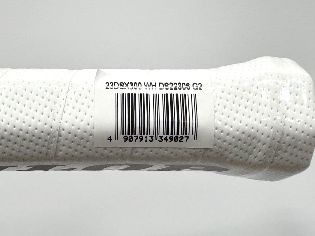 DUNLOP SX300 GRIP2 新品/色ホワイト No.A2+糸オマケ