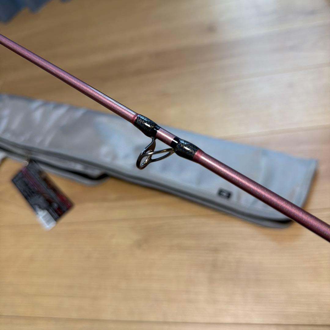 ダイワ　23トーナメントマスタライズキス AGS 30-405LM・W 美品