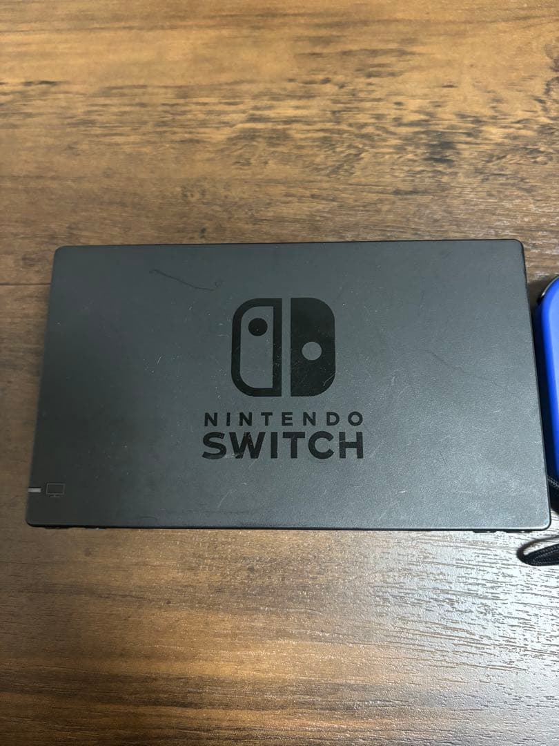 Nintendo Switch 本体 ジョイコン付き2セット SDカード付き