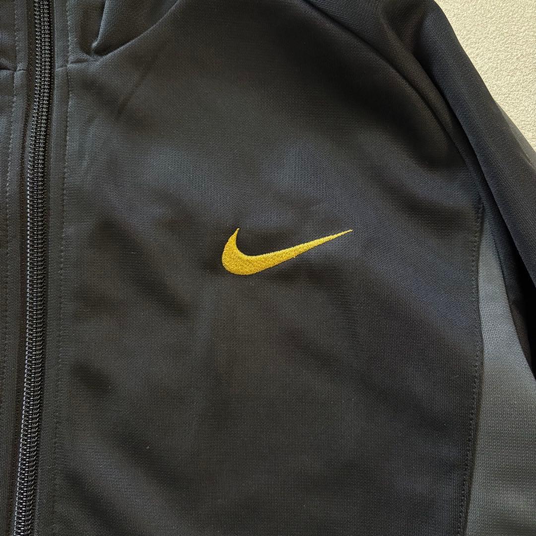 美品✨ NIKE ナイキ ジャージ 上下セット 黒 ゴールドM トレーニング
