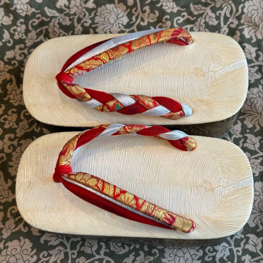 美品　七五三　アンティーク　ぽっくり　下駄　白木　女の子　紅白　赤　白　鶴