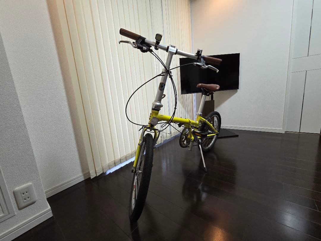 Boardwalk D8 折りたたみ自転車 イエロー