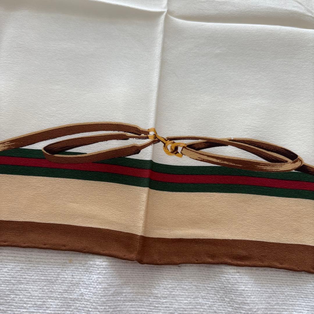 GUCCI シルク　ミニスカーフ　シェリーライン　犬　ドッグ　イタリア製　グッチ