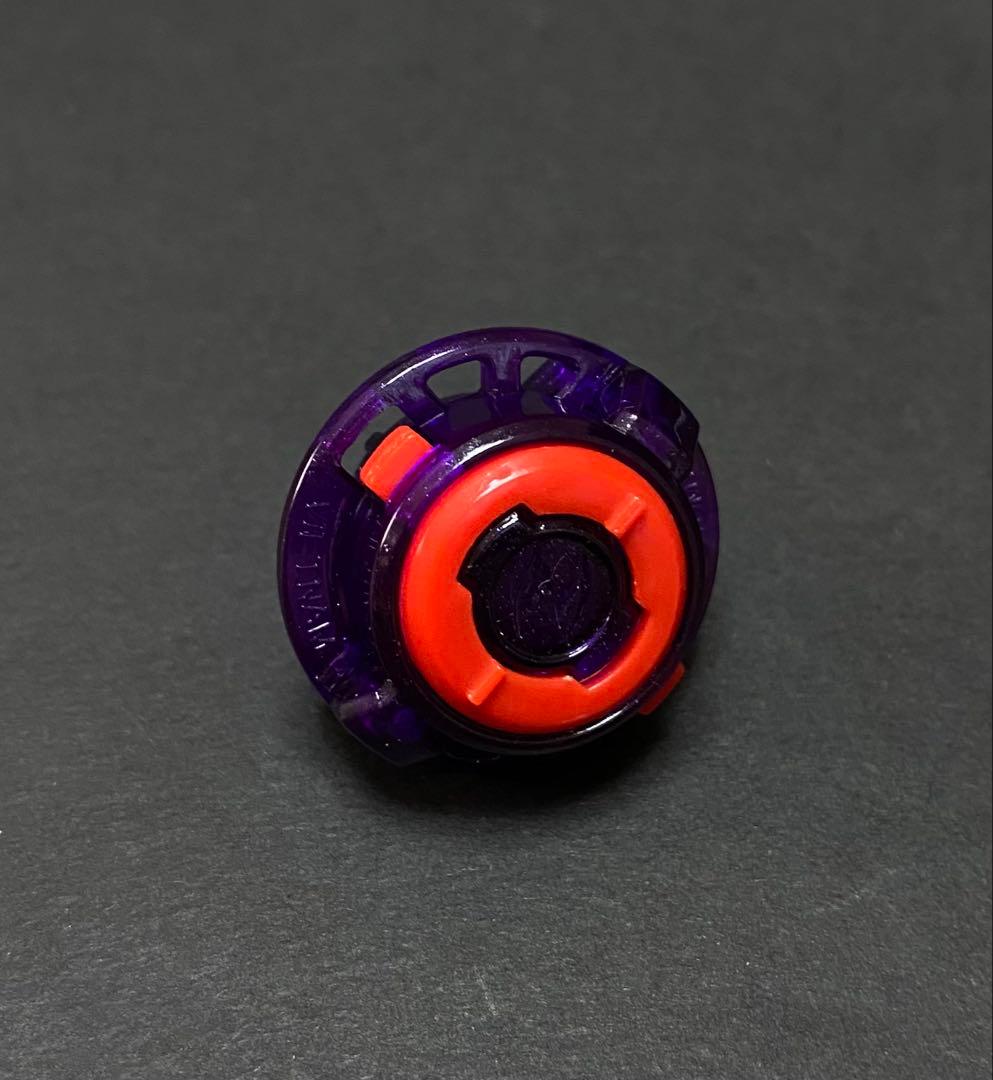 【 超美品 】デッドハデス.11T.Z’ ベイブレードバースト