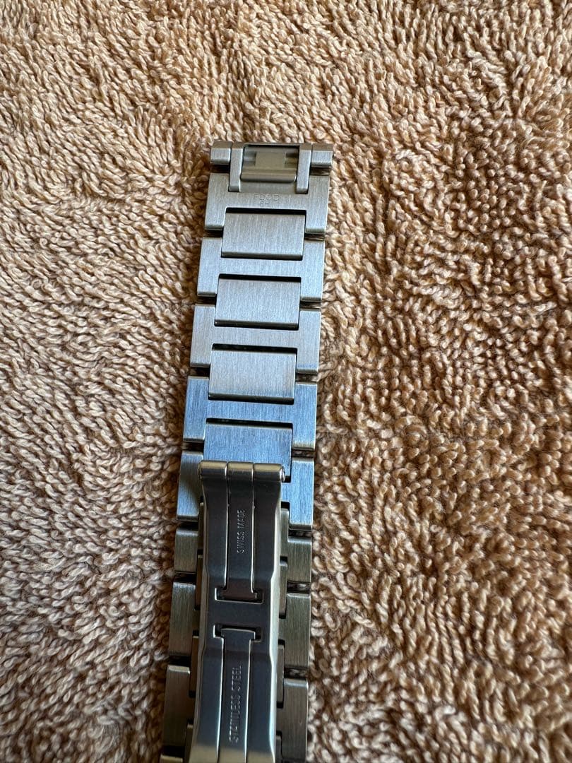 カルティエ(Cartier) Tank must金属ベルト(ふみページ)