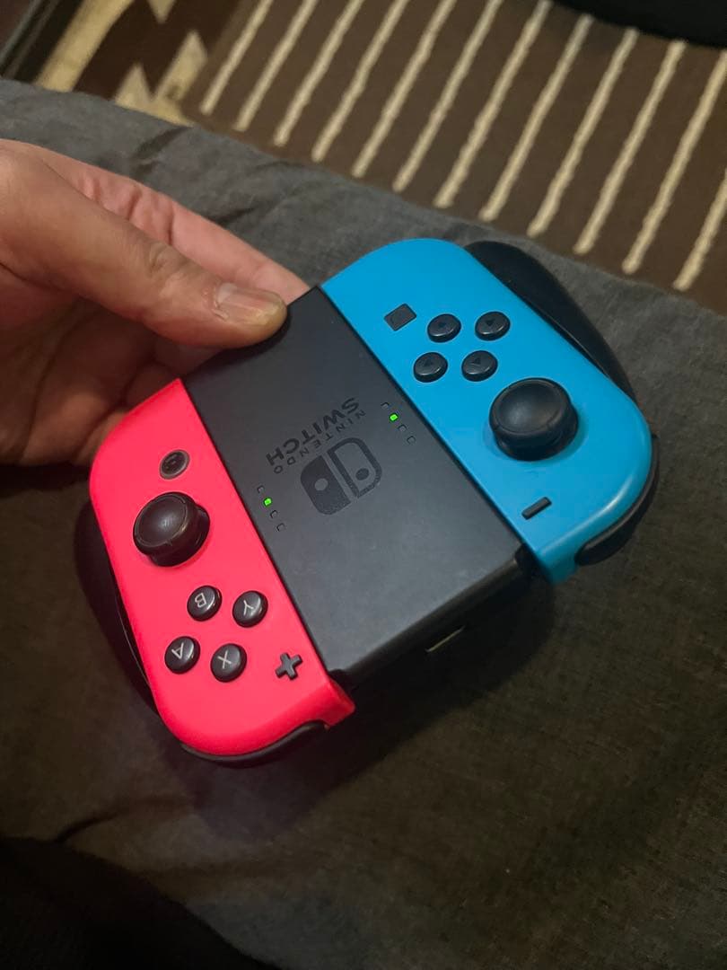 ニンテンドーSwitch本体 バッテリー持続延長モデル 箱説無　おまけ付き