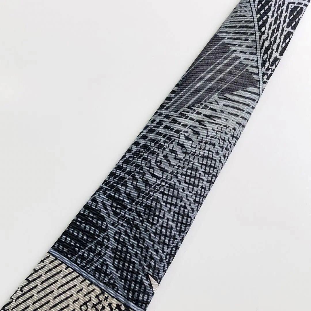 HERMES ネクタイ スカーフ柄 ブラック