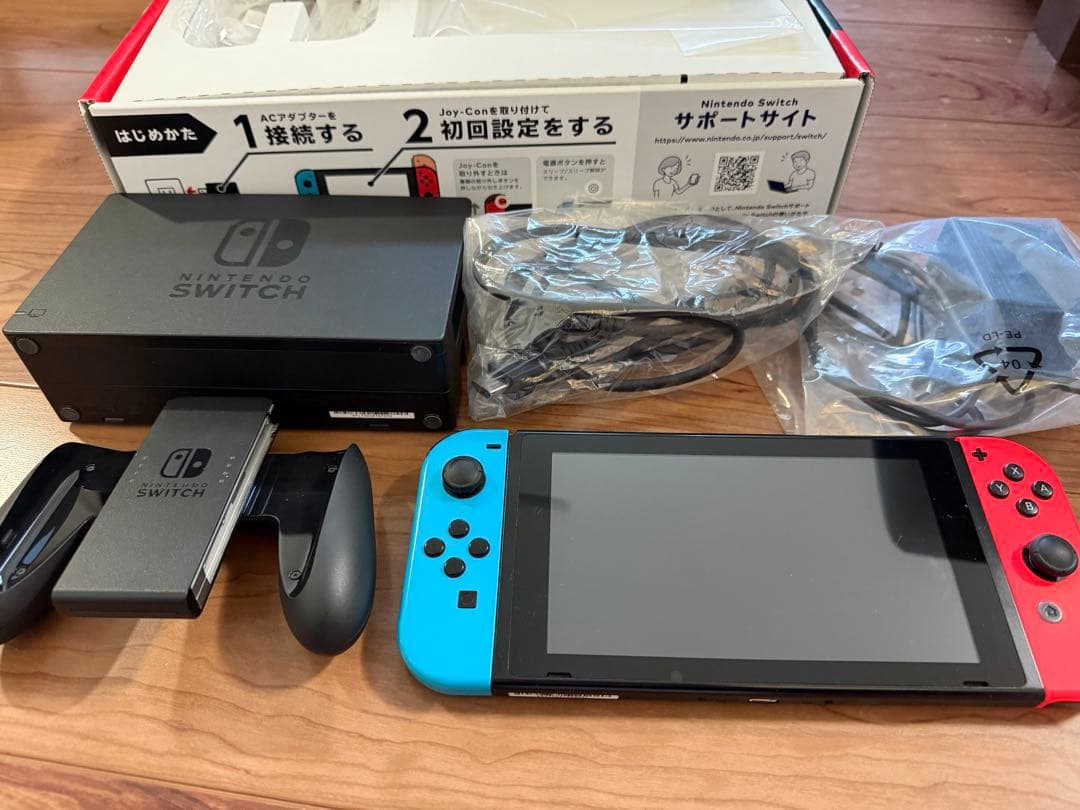 Nintendo Switch ネオンレッド ネオンブルー　バッテリー強化版