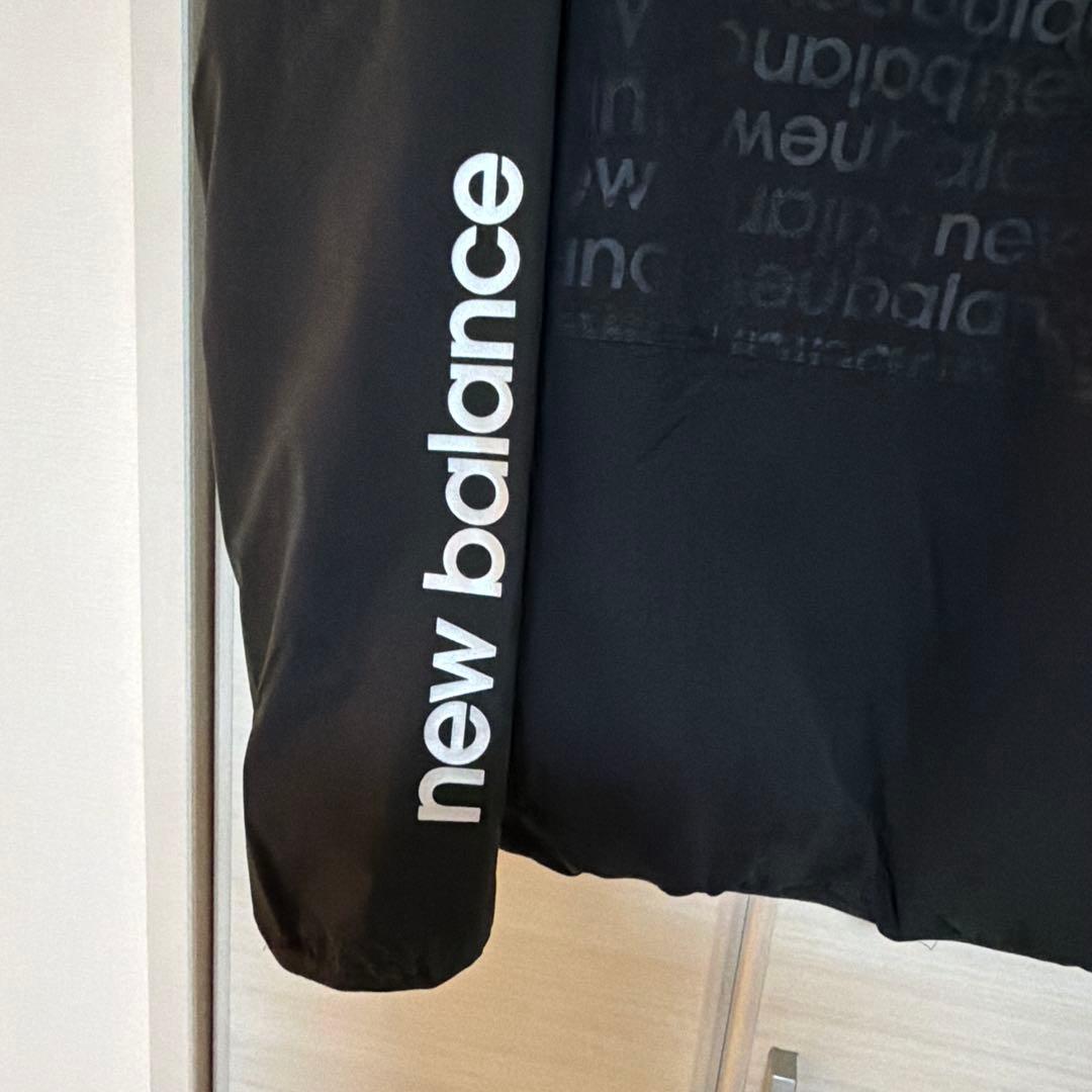 New Balance ブラックジャケット