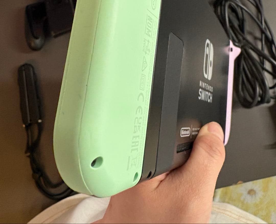【箱無し】Nintendo Switch 本体 ピンク/グリーン