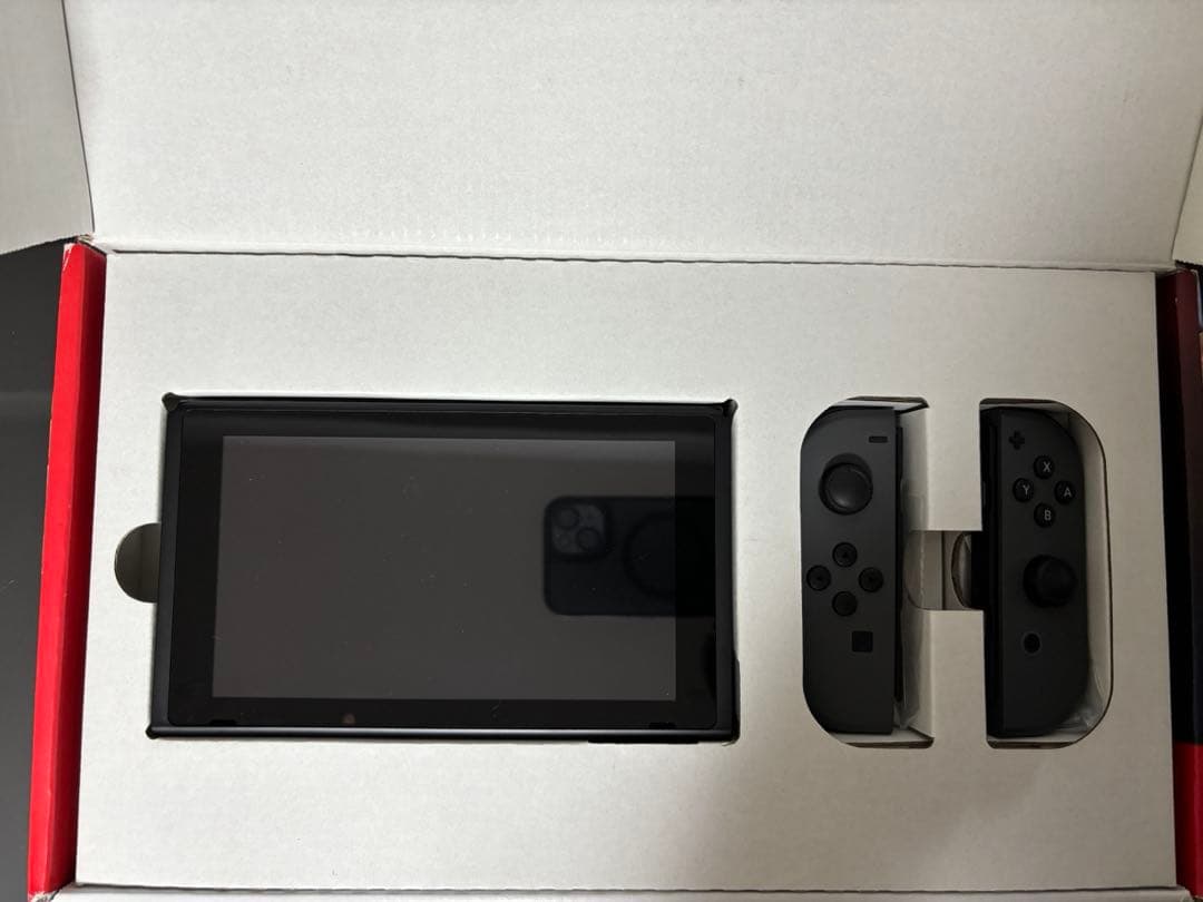 ニンテンドーSwitch➕SDカード付き