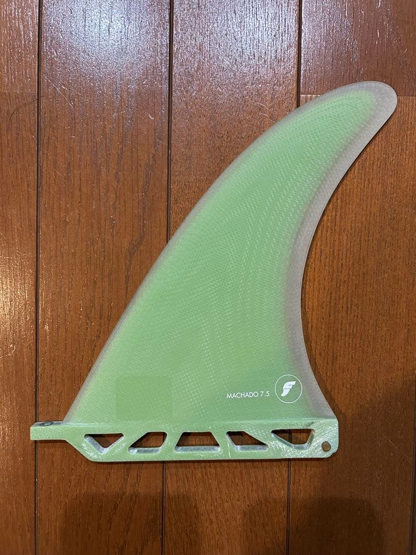 futures. MACHADO 7.5 シングルフィン