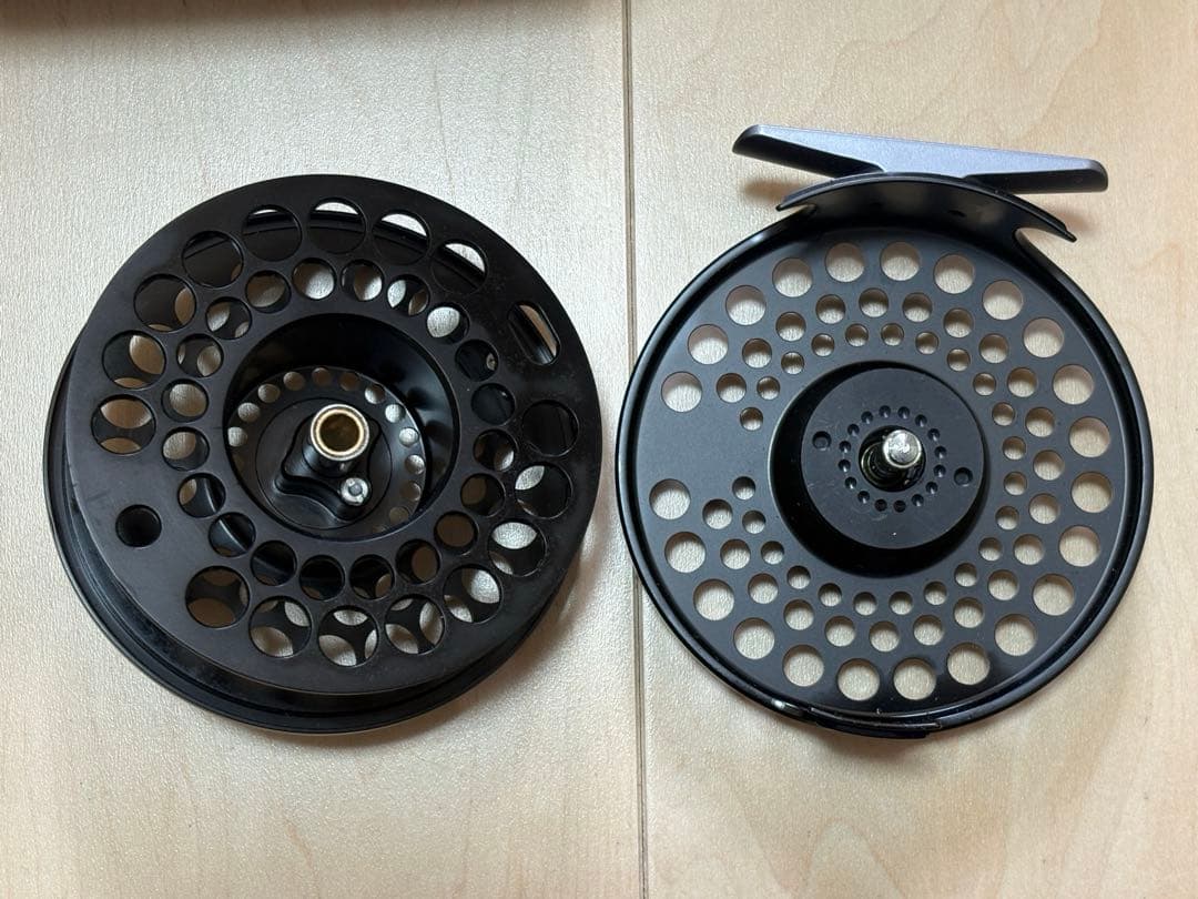 ORVIS フライリール バテンキルディスク　ブラック　Ⅳ