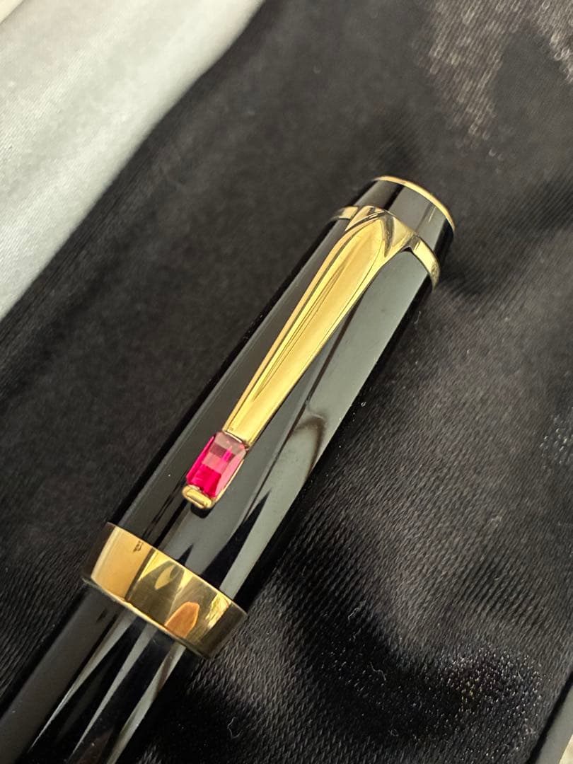 ◾️MONT BLANC モンブラン◾️ボエムキャップ式ボールペン◾️新品リフィル付◾️