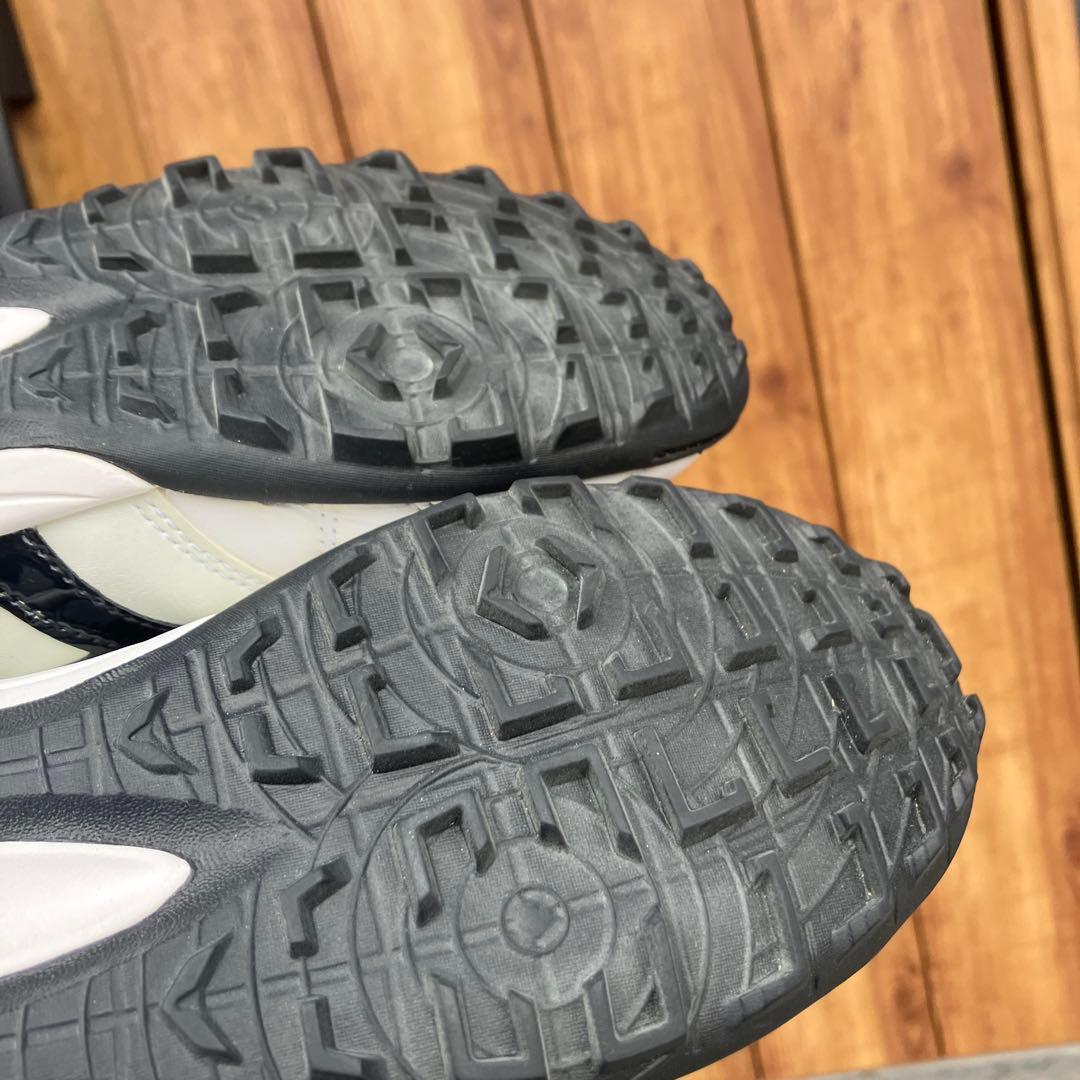 MIZUNO モレリア　トレーニングシューズ　極美品　24.5 Jr.