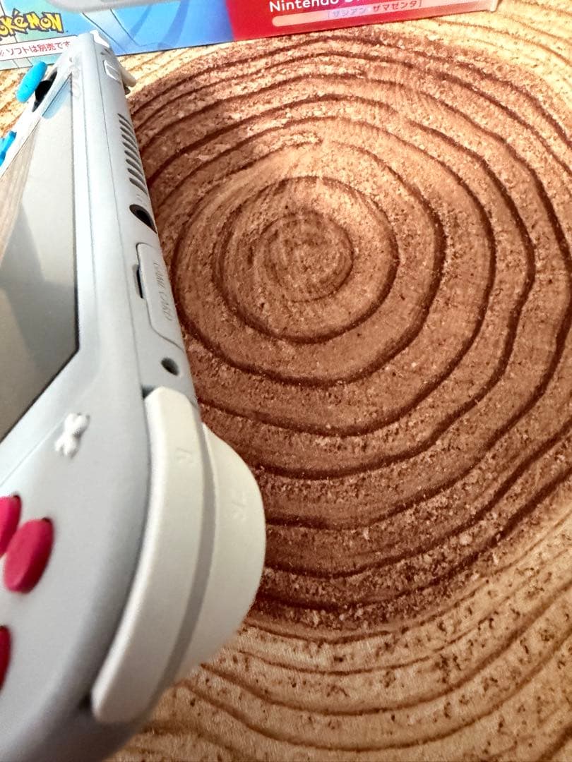 Nintendo Switch Lite ［ザシアン・ザマゼンタ］本体