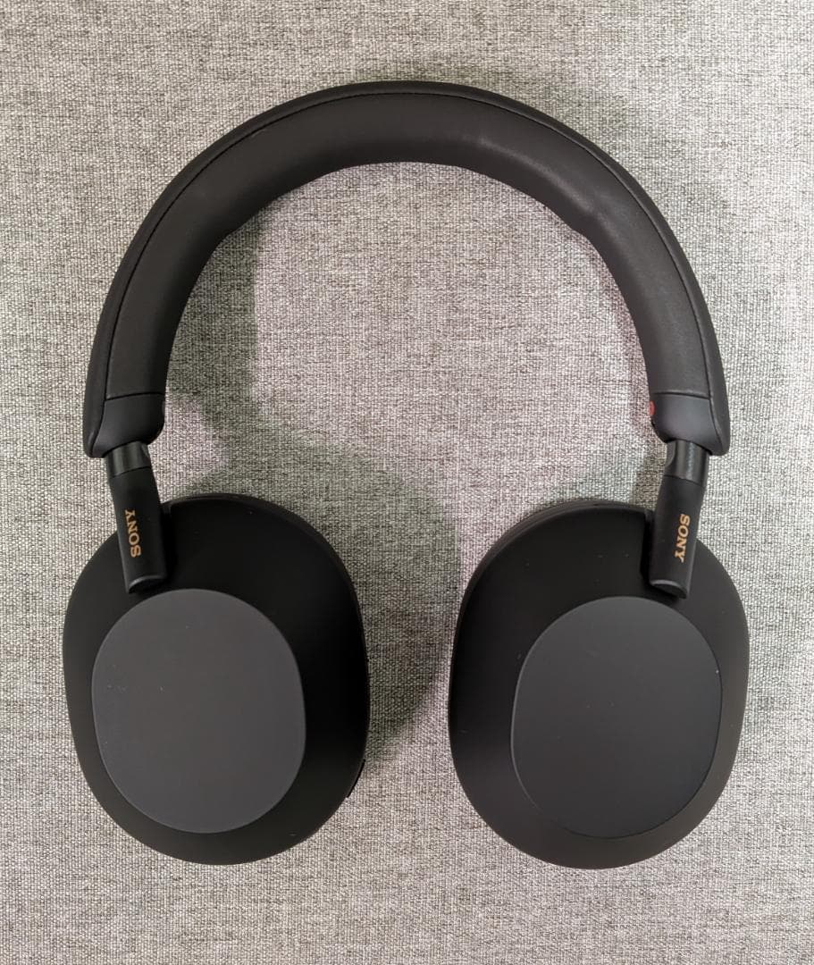 SONYワイヤレスノイズキャンセリングステレオヘッドホン WH-1000XM5