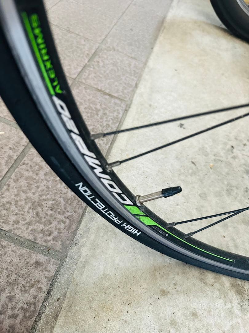 【送料込み】MERIDA ロードバイク SHIMANO搭載 メリダ シマノ