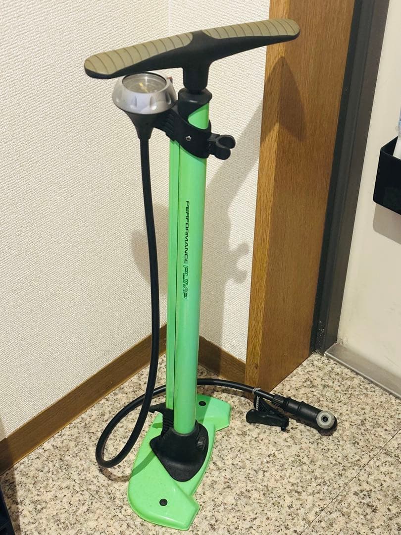 【送料込み】MERIDA ロードバイク SHIMANO搭載 メリダ シマノ