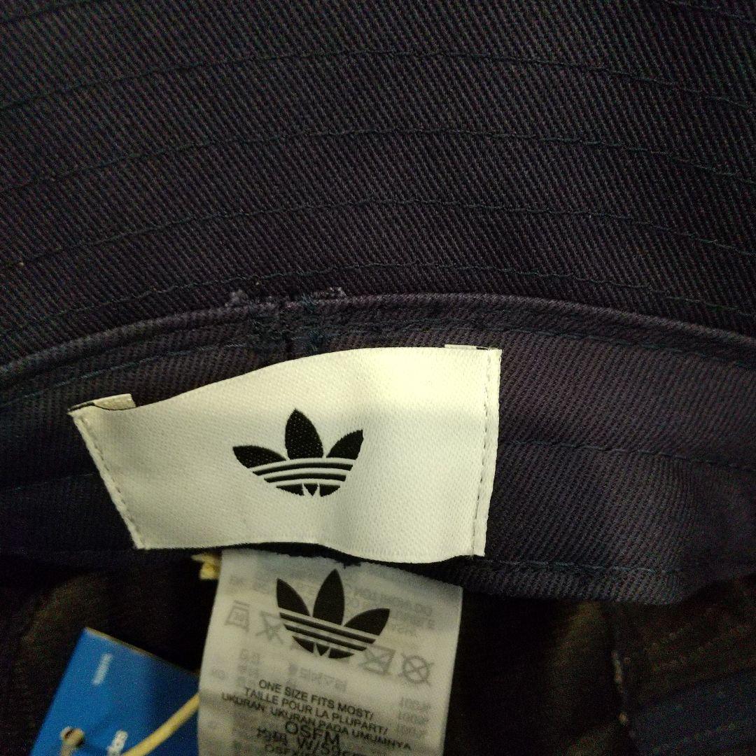 カイ adidas oasis バケットハット ネイビー