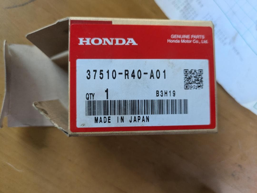 未使用品 JF1 N-BOX カム角センサー 37510-R40-A01