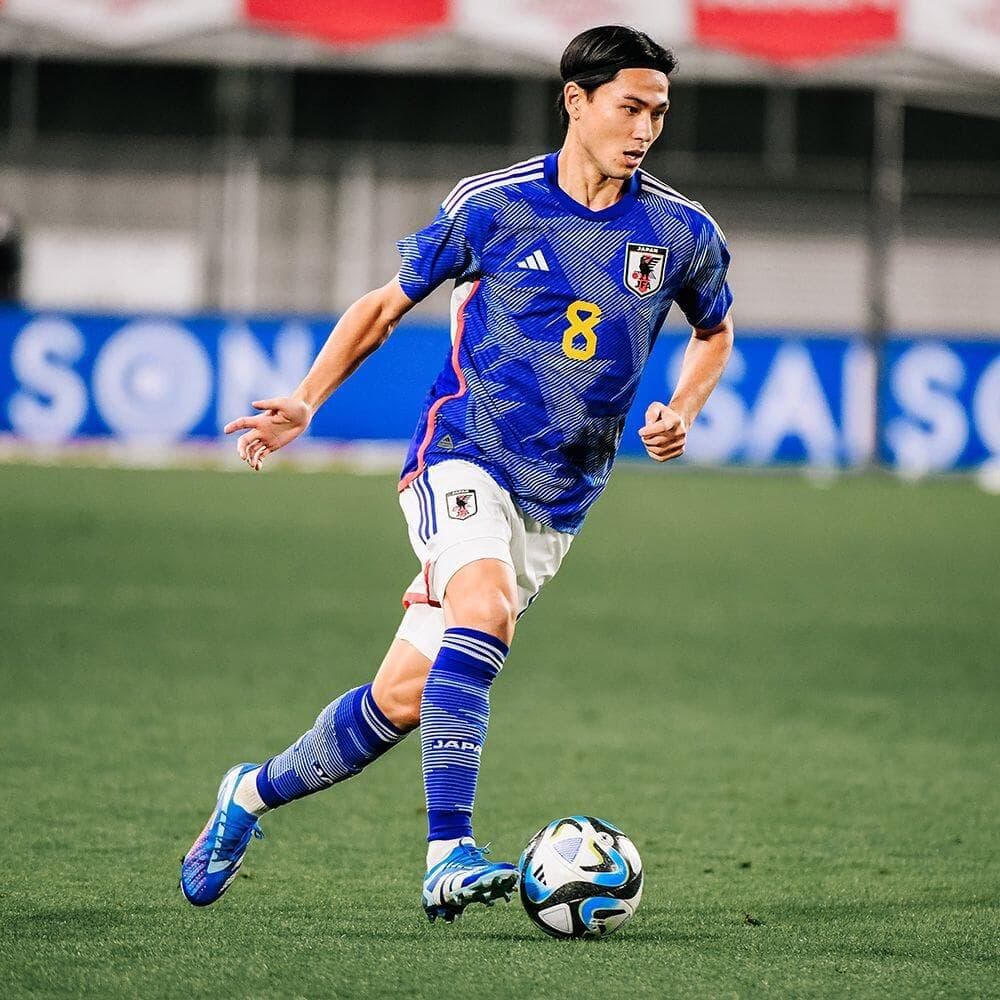 adidasアディダスPREDATOR ACCURACY.1 FG　27.0cm