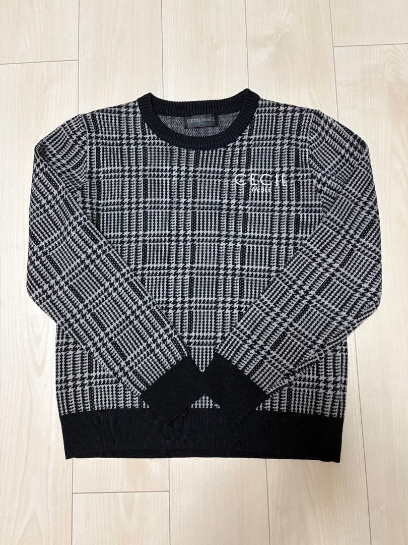 CECIL McBEE Greenニットセットアップ
