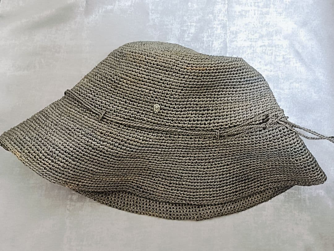 美品　ヘレンカミンスキー　ラフィアハット　保存袋付　グレー