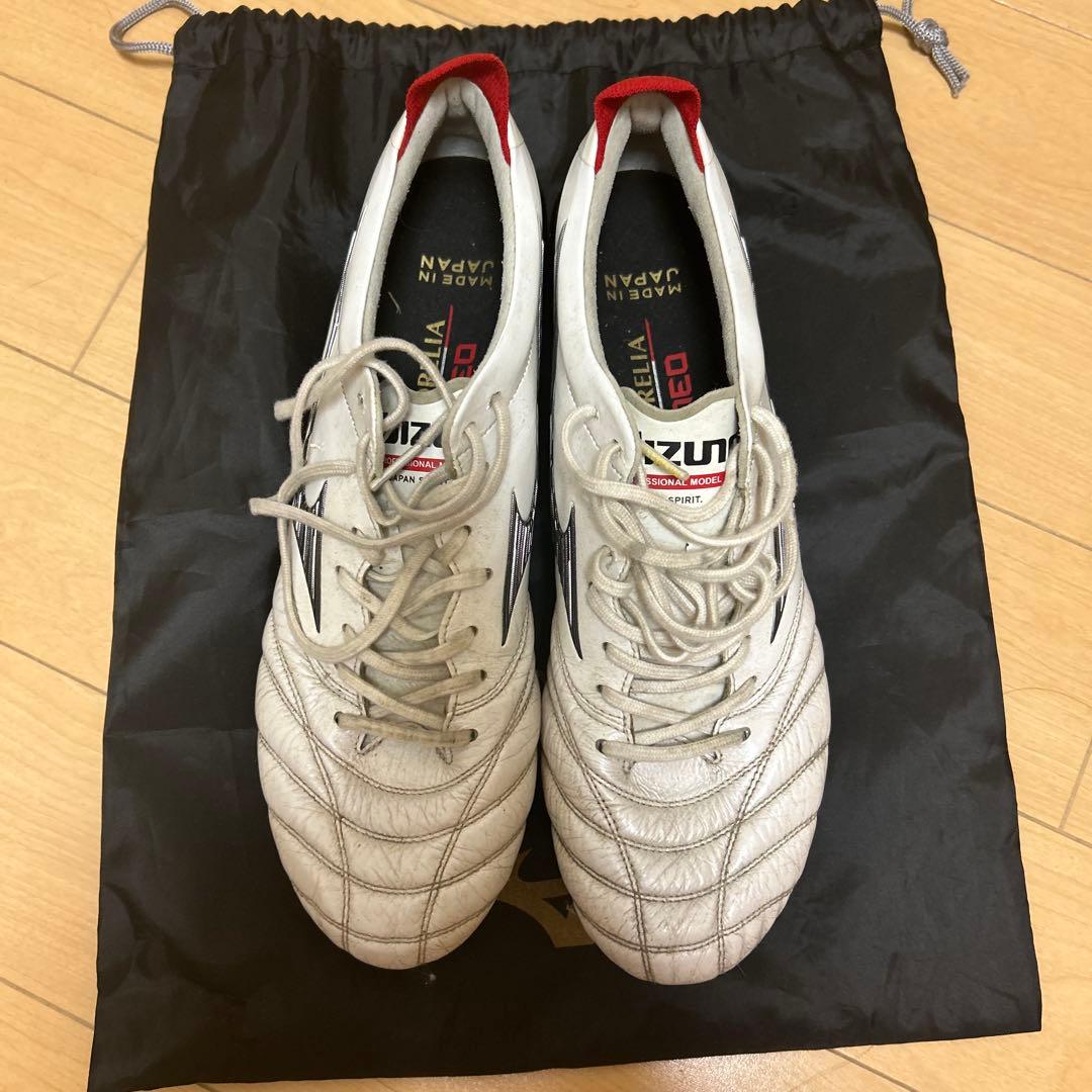 サッカー用スパイク