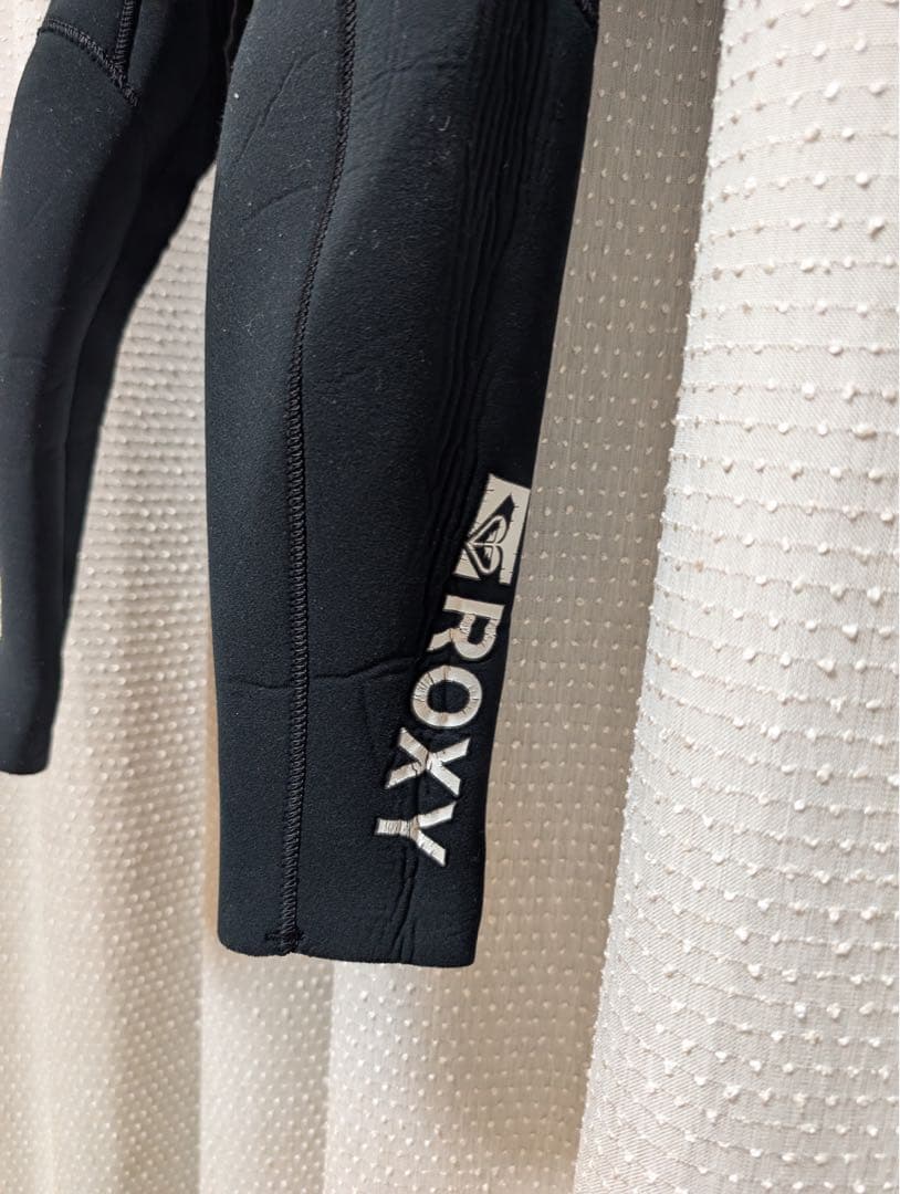 ROXY(ロキシー)3mm フルスーツ レディースMサイズ相当(オーダー品)
