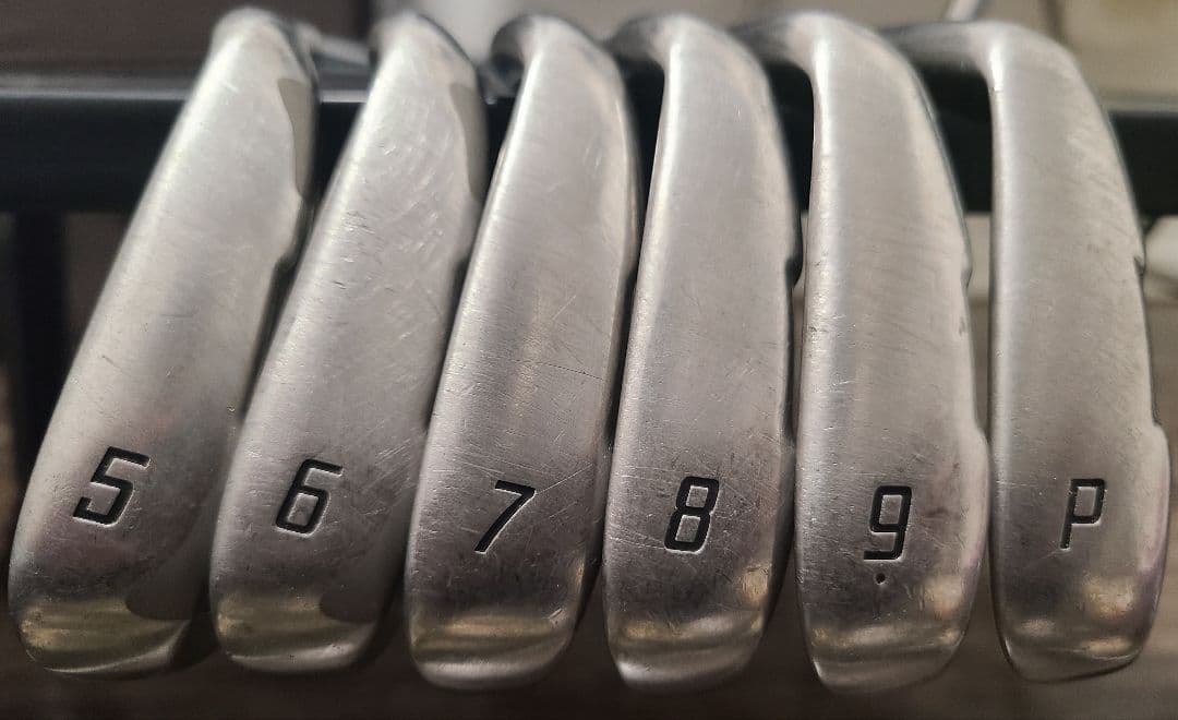 スリクソン GiE アイアン 6本セット & セルフスタンド式サブバッグ